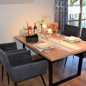  Apartment Geiger